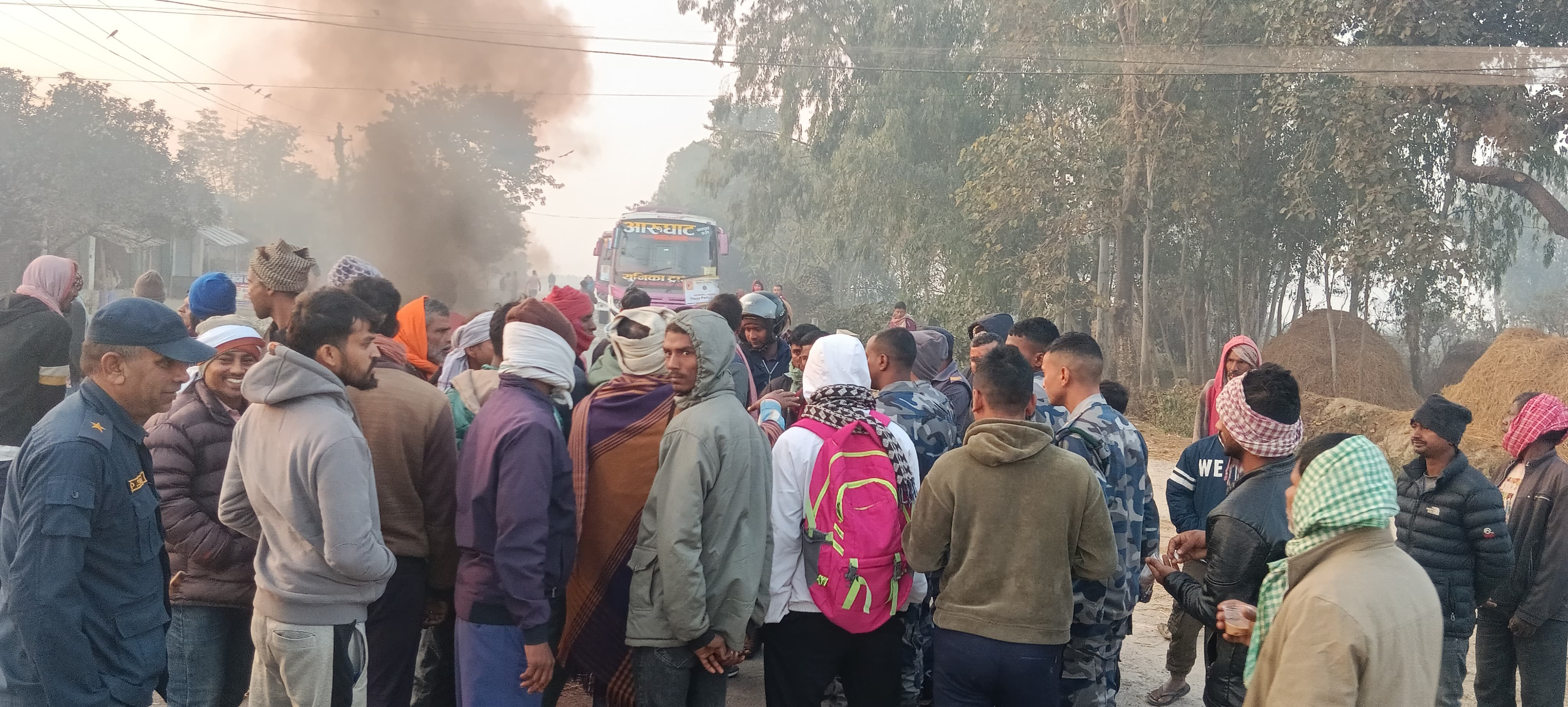 एनपीएलको फाइनलमा मधेशीमाथि कुटपिट भएको विरोधमा सर्लाहीमा प्रदर्शन