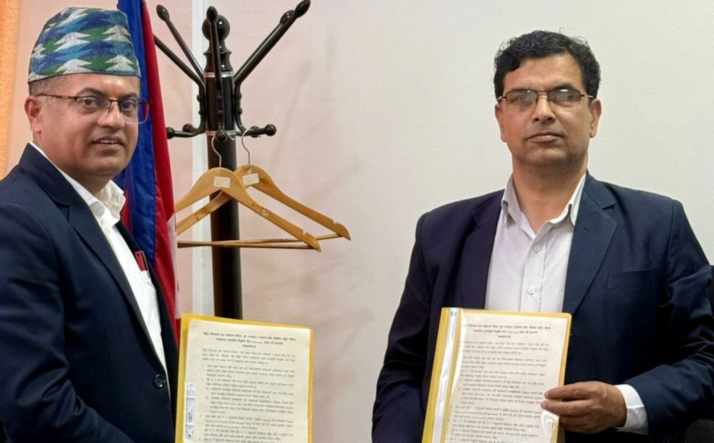 बीमाको दोहोरोपना र सहज सेवाका लागि स्वास्थ्य बीमा बोर्ड राष्ट्रिय परिचय पत्रसँग जोडियो