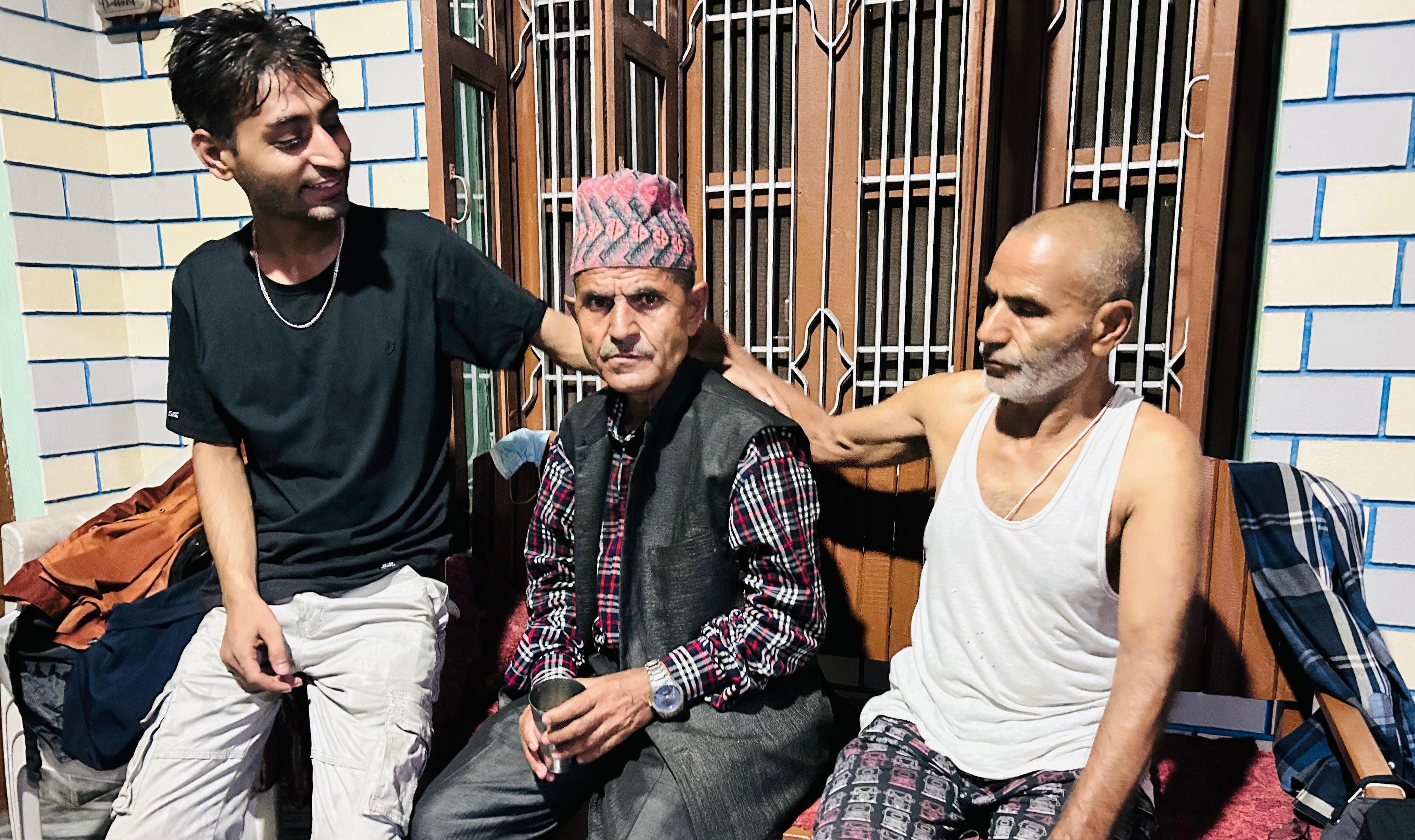 ६ दिनदेखि सम्पर्कविहीन कृष्ण प्रसाद तिवारी चितवनमा सकुशल फेला