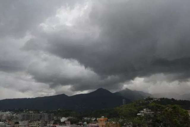 देशभर पश्चिमी वायुको आंशिक प्रभावः केही स्थानमा वर्षा र हिमपातको सम्भावना