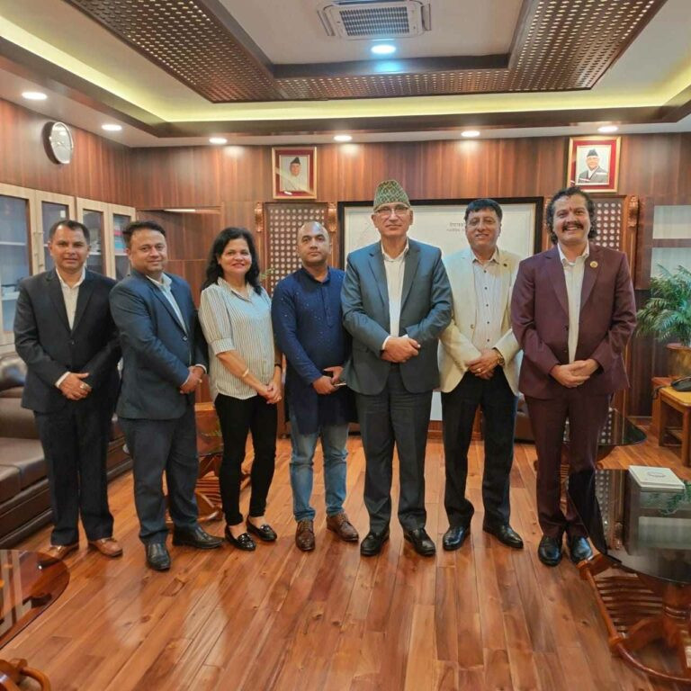 सांसद हरी ढकालसहित ब्रोकर र लगानीकर्ताले अर्थमन्त्रीलाई बुझाए ७ बुँदे माग