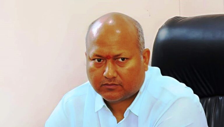 मधेशका मुख्यमन्त्री सिंहले माओवादीसहित चार दललाई सरकारबाट हटाए, छ मन्त्री बर्खास्त