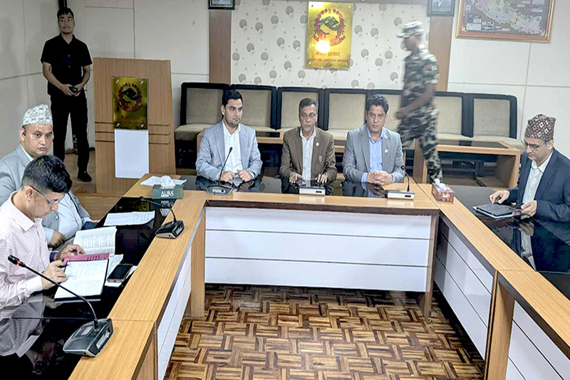 सरकार र आन्दोलनरत नेपाल चिकित्सक संघका पदाधिकारीबीच वार्ता सुरु