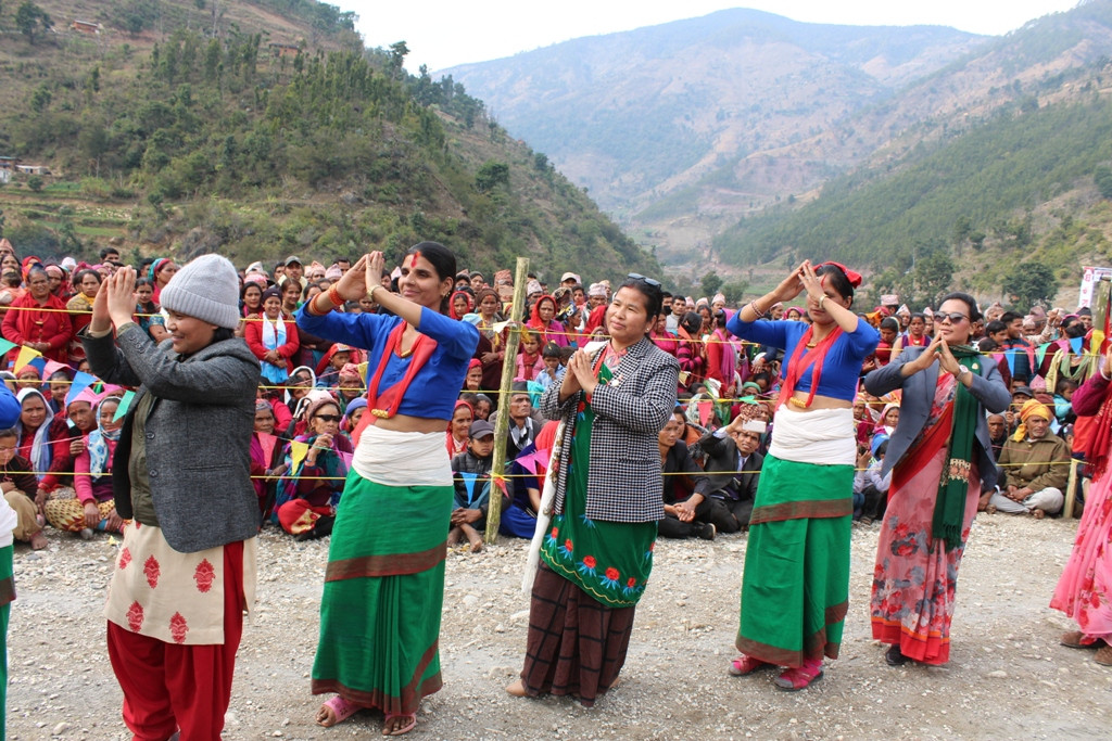 स्थानीय पाठ्यक्रमः संस्कृति जोगाउने माध्यम