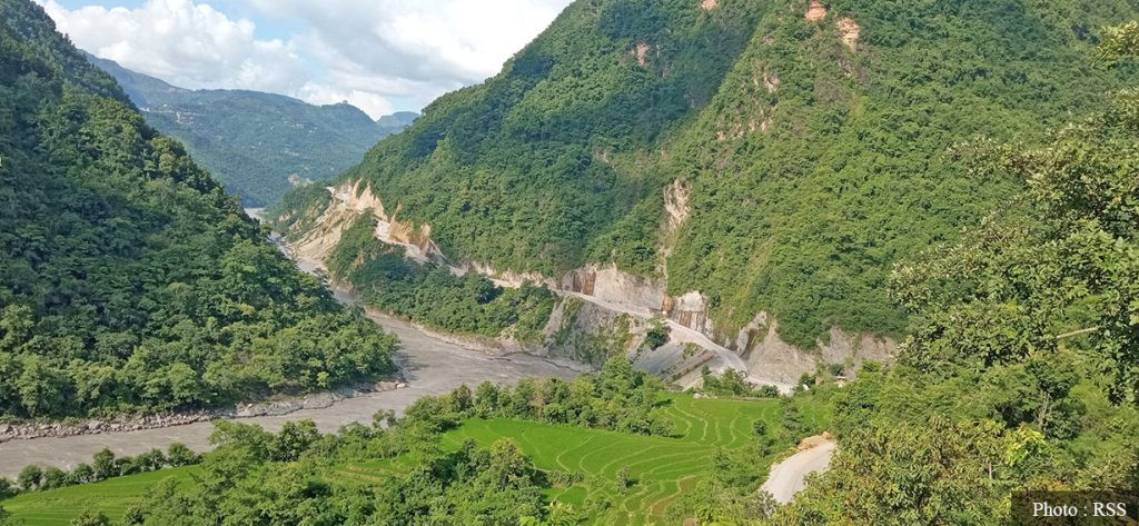 ७ वर्षमा पनि पूरा भएन मालढुङ्गा-बेनी-जोमसोम सडक
