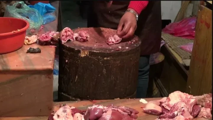 जरायो मारेर मासु भागबण्डा गरिरहेको अवस्थामा चार पक्राउ
