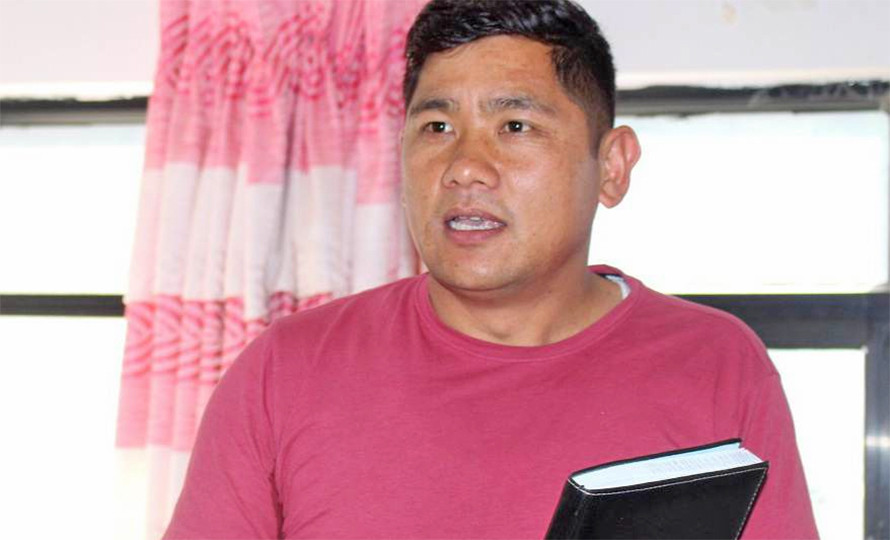‘बधाई दिन आउँदा  खादामाला नल्याउनुहोला ’