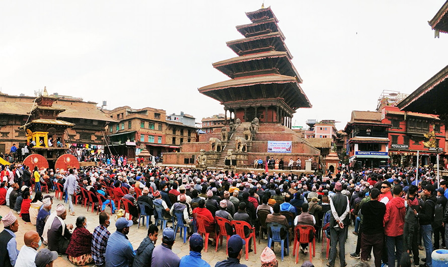 भक्तपुरमा मनाइने प्रसिद्ध बिस्का अर्थात बिस्केट जात्रा आजदेखि शुरु