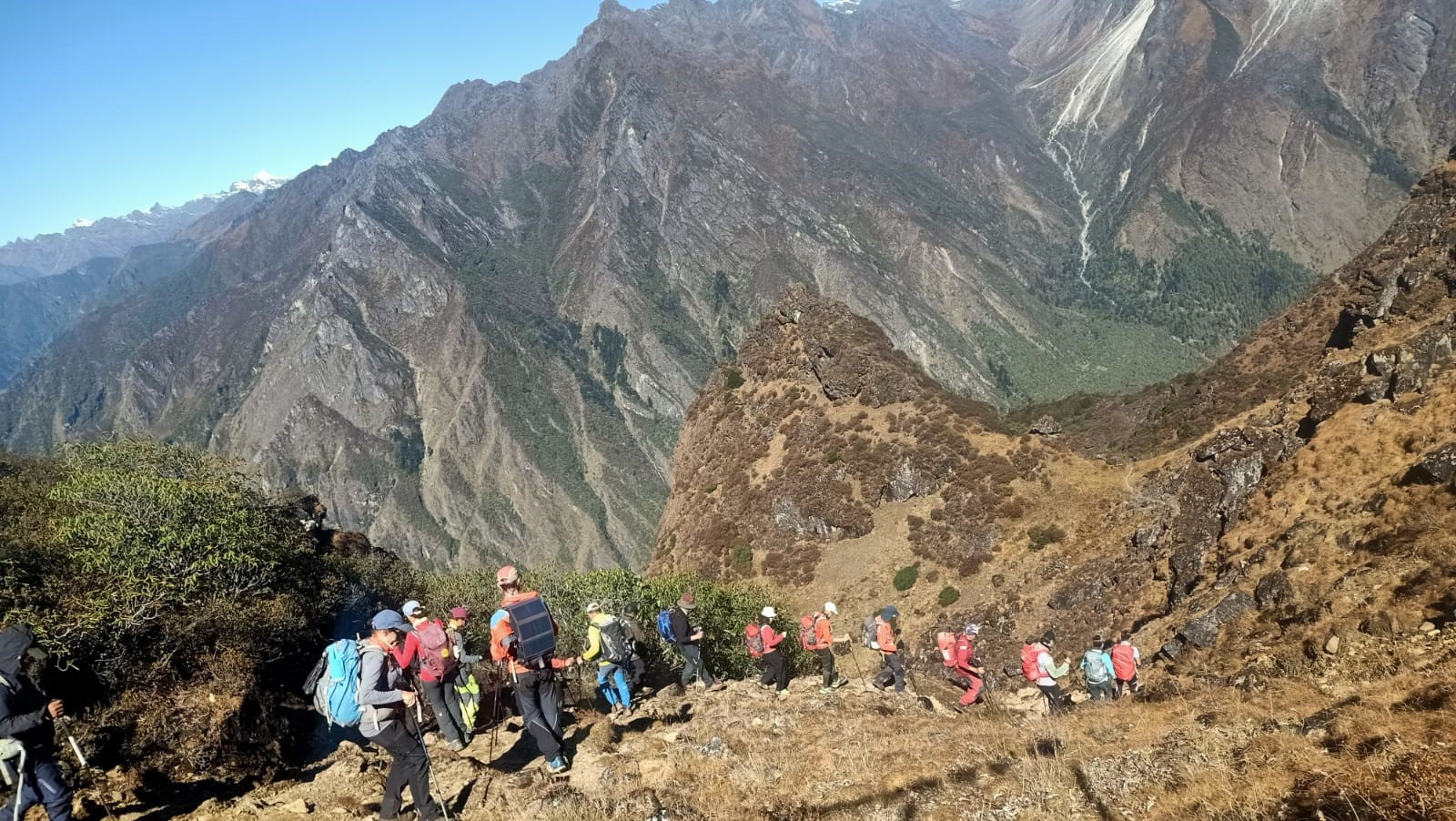 पर्यटकको चहलपहल बढेसँगै कञ्चनजङ्घाका पर्यटन तथा होटल व्यवसायी उत्साहित