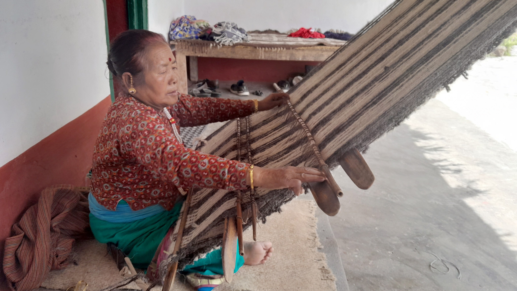 राडी बुन्दै ज्येष्ठ नागरिक