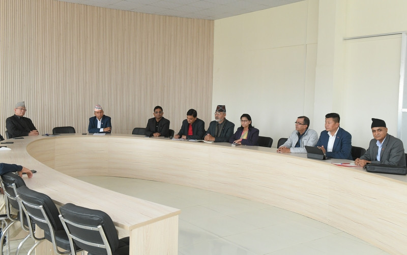 एमालेको सचिवालय बैठक जारी