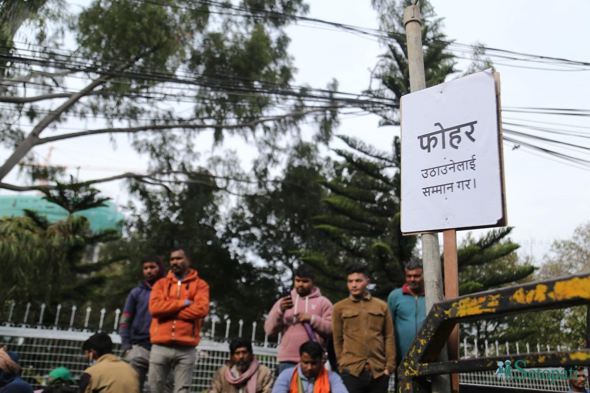 टेकुमा कबाडी व्यवसायी र नगर प्रहरीबीच झडप