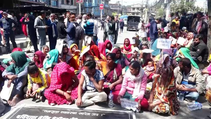 समस्या समाधानका विषयमा मिटरब्याज पीडितसँग छलफल