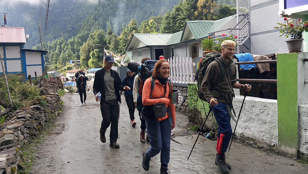पैदलमार्गबाट ६ महिनामा चार सय ६५ विदेशी पर्यटक भित्रिए