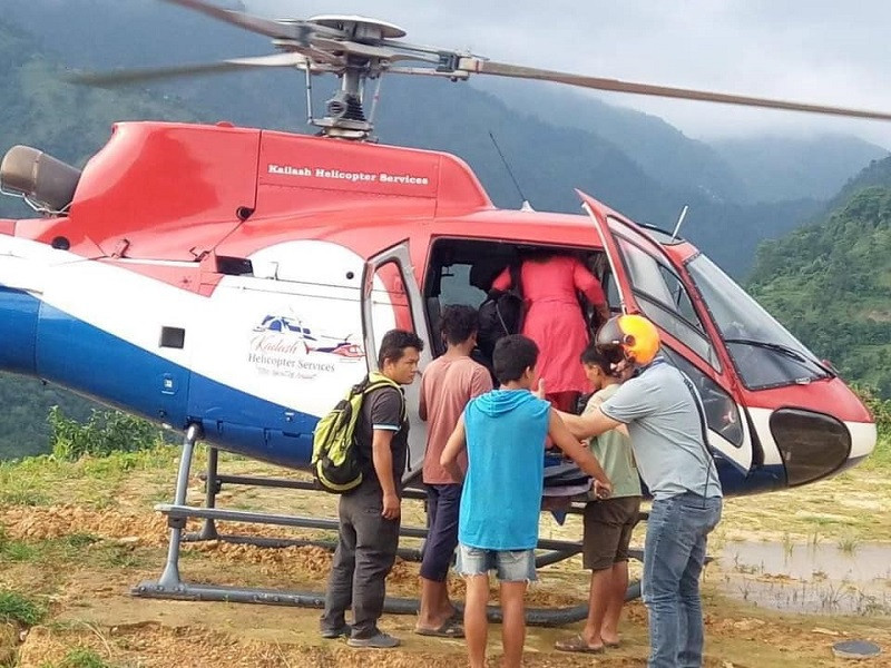 काभ्रे डाँडापारिः सुत्केरी हुन हेलिकोप्टरकै भर