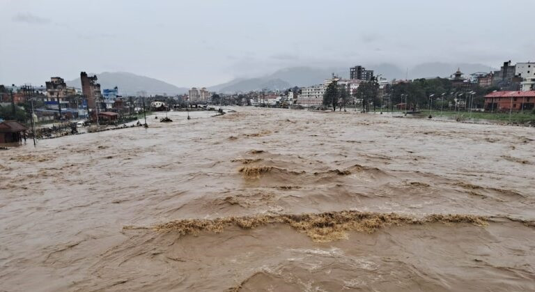 बागमती नदीको गौरीघाट, गुह्येश्वरी क्षेत्रमा जलसतह सतर्कता तह पार: सतर्क रहन आग्रह