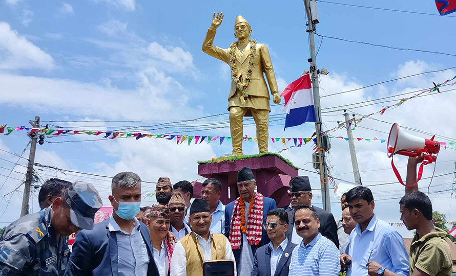 बिपीको सालिक अनावरण