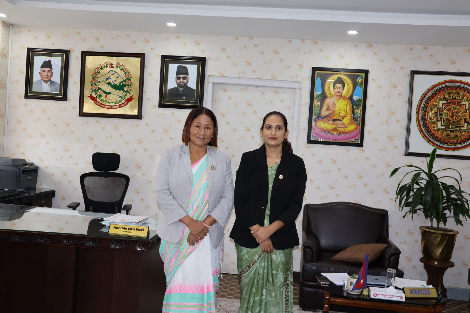 माननीय मन्त्री सिता बादीज्यू र माननीय सांसद इन्दिरा राना मगरज्यूबीच भेटवार्ता