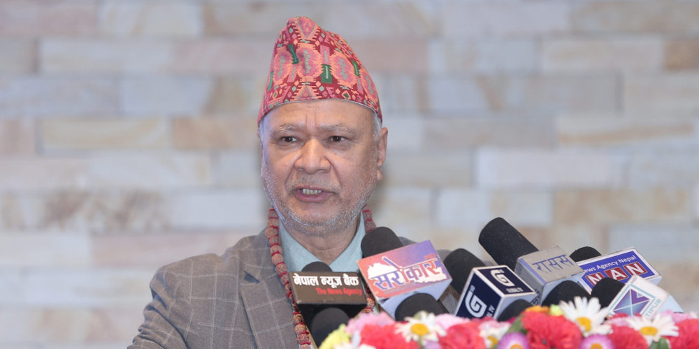 युवा पुस्तालाई विदेश पठाएर मुलुकको अर्थतन्त्र अघि बढ्न नसक्ने शिक्षामन्त्री रघुजी पन्तको भनाइ