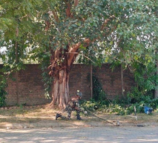नेपाली सेनाद्वारा ‘प्रेसर कुकर बम’ निष्क्रिय