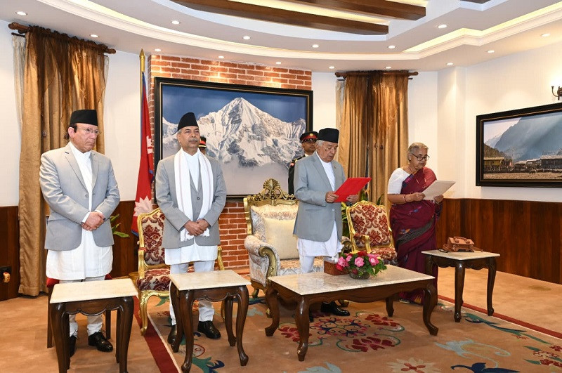 प्रतिनिधिसभा विघटन, फागुन २१ गते चुनावको घोषणा