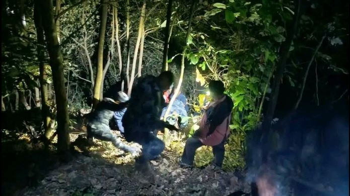 बीपी राजमार्गको काभ्रेमा आज बिहान बस दुर्घटना हुँदा तीन जना घाइते