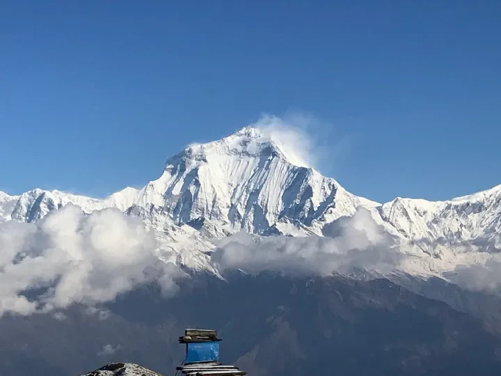 ६३ वर्षमा ५५० चढे धौलागिरि हिमाल