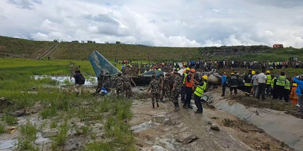 नेपालमा विमान दुर्घटनामा कतिको हुन्छ बिमा ? बिमा वापत कति रकम पाउँछन् मृतकका परिवारले ?
