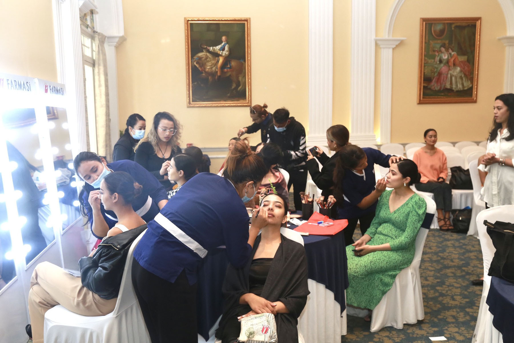 मेकअप प्रोसेस