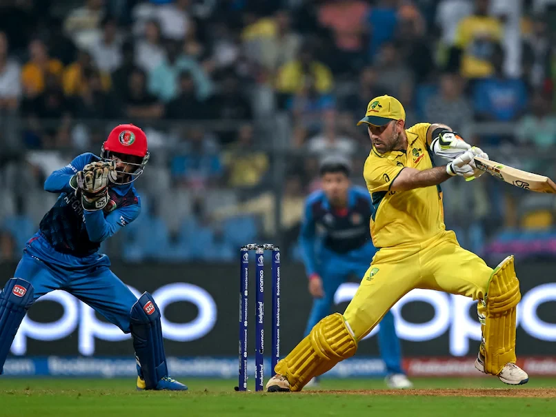 घाइते म्याक्सवेलको दोहोरो शतकले सेमिफाइनलमा जानबाट चुक्यो अफगानिस्तान