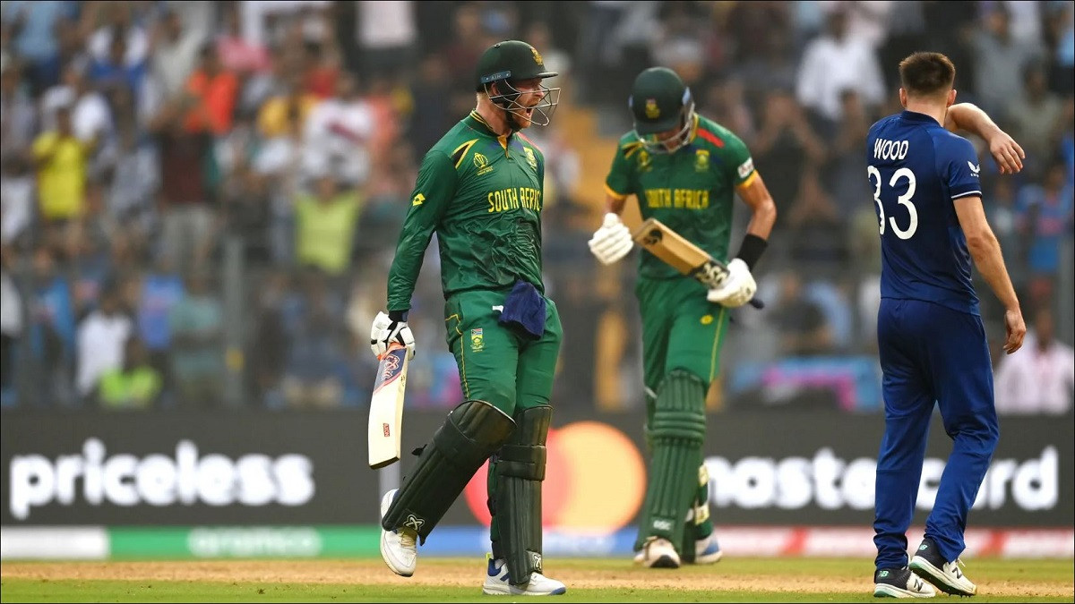 विश्वकप क्रिकेट: दक्षिण अफ्रिकाले दियो इंग्ल्यान्डलाई विशाल लक्ष्य