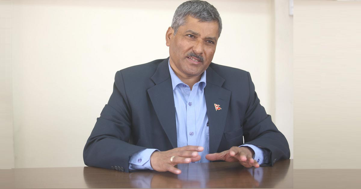 अर्थतन्त्रका सबै सूचक सकारात्मक रहेकाले आत्तिहाल्नुपर्ने अवस्था छैन : गभर्नर