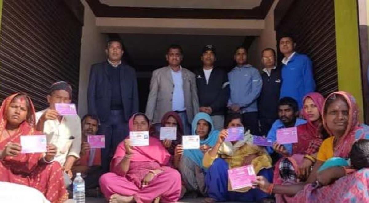 बृन्दावन नगरपालिकाद्वारा अपाङ्गता परिचय पत्र वितरण
