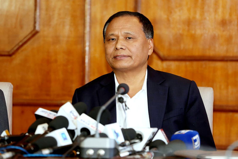 तुइन खोलाको पहिरो हटाउन आवश्यक भन्दा बढी नै उपकरण परिचालन गरेका छौ  : मन्त्री घिसिङ