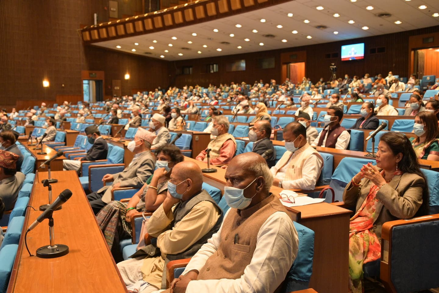 प्रतिनिधिसभाको बैठक १५ मिनेटका लागि स्थगन