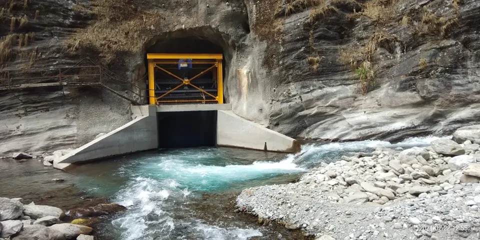 मेलम्चीको पानी वितरण रोकिने