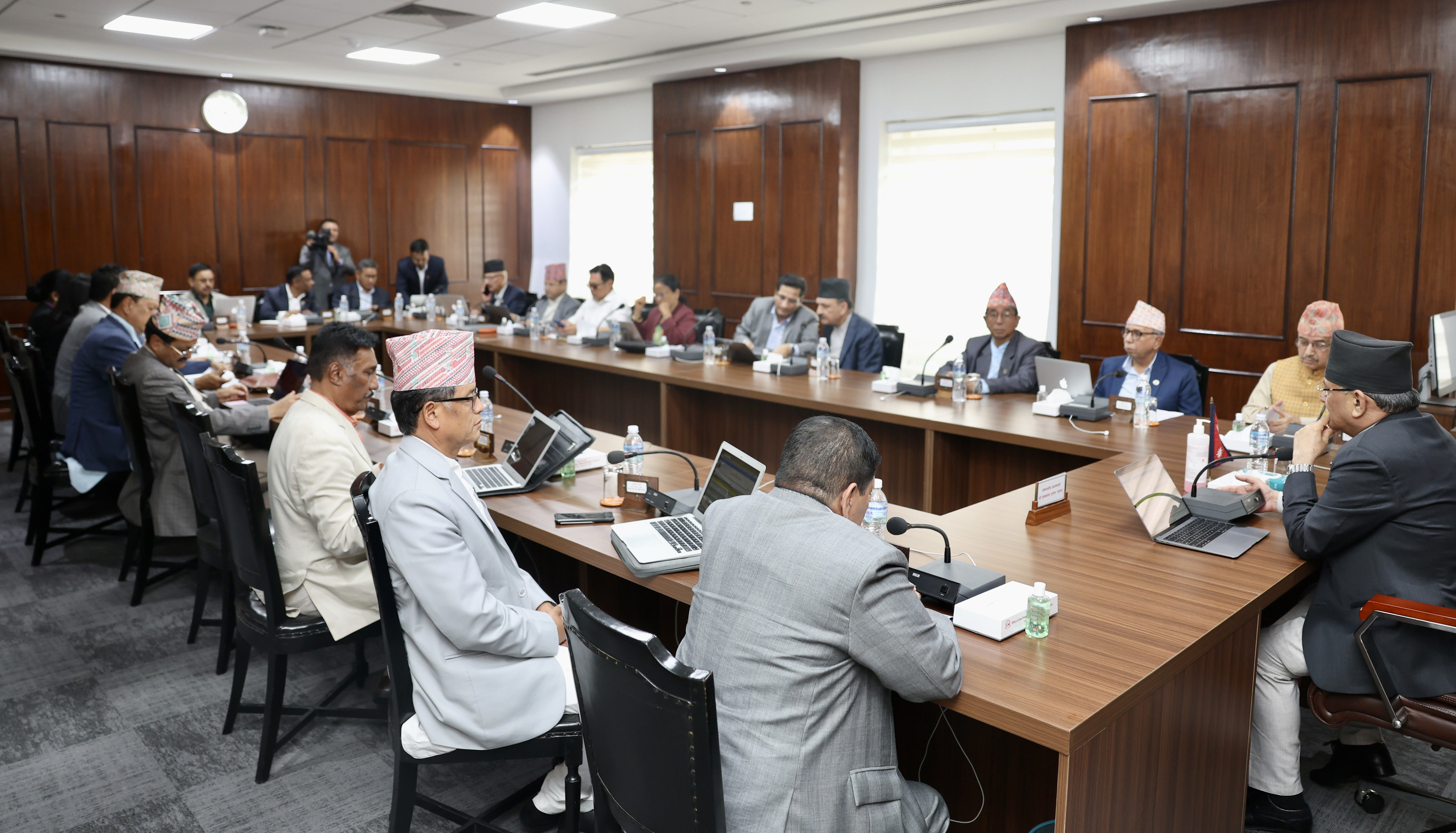 सरकारद्वारा हेलिकप्टर दुर्घटनाबारे छानबिन गर्न समिति गठन