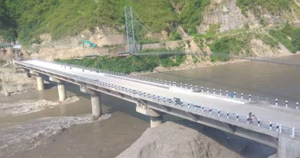 चार वर्षसम्म अलपत्र पुलको निर्माण सुरु
