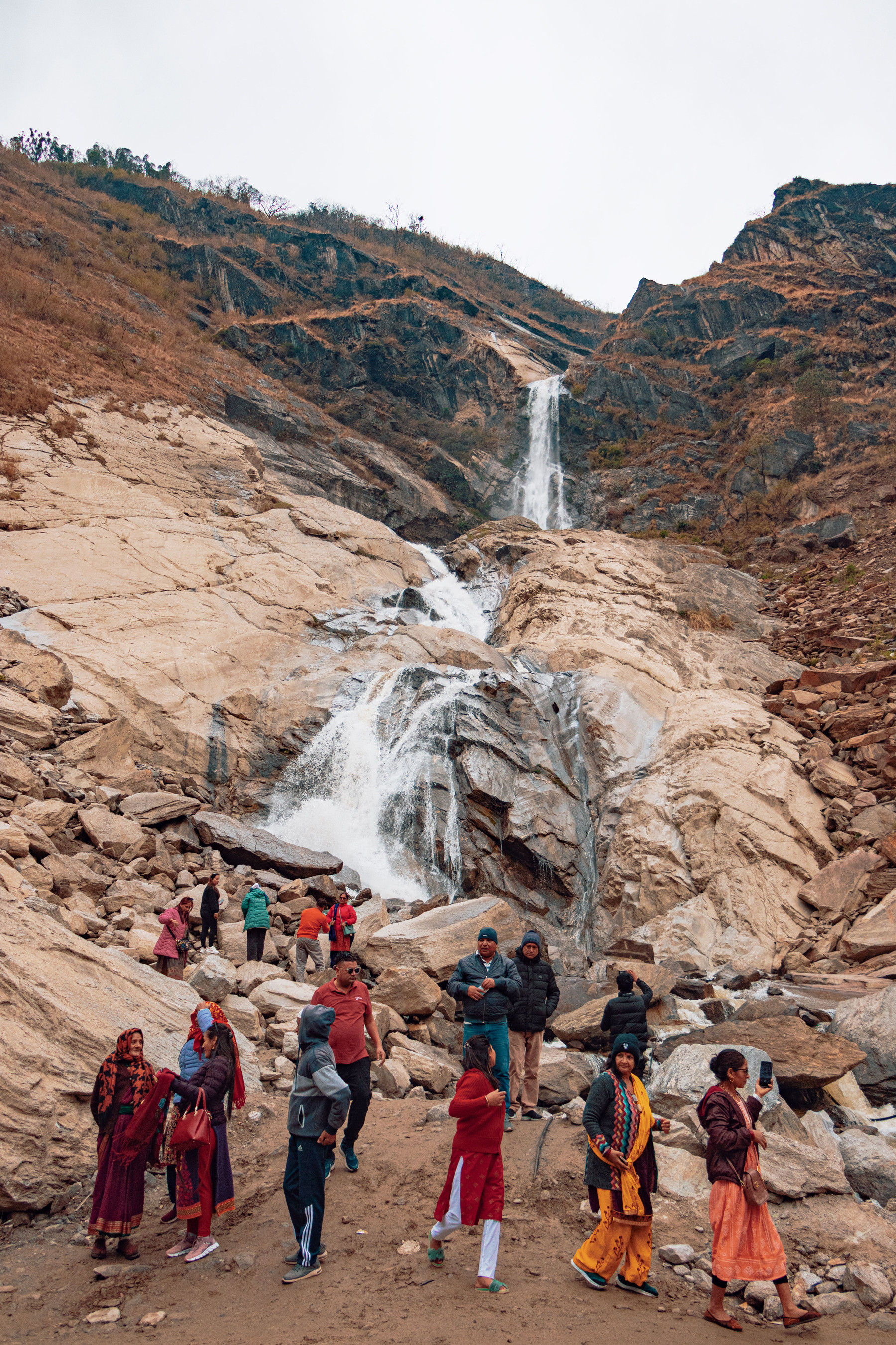 रुप्सेमा रमाउँदै पर्यटक