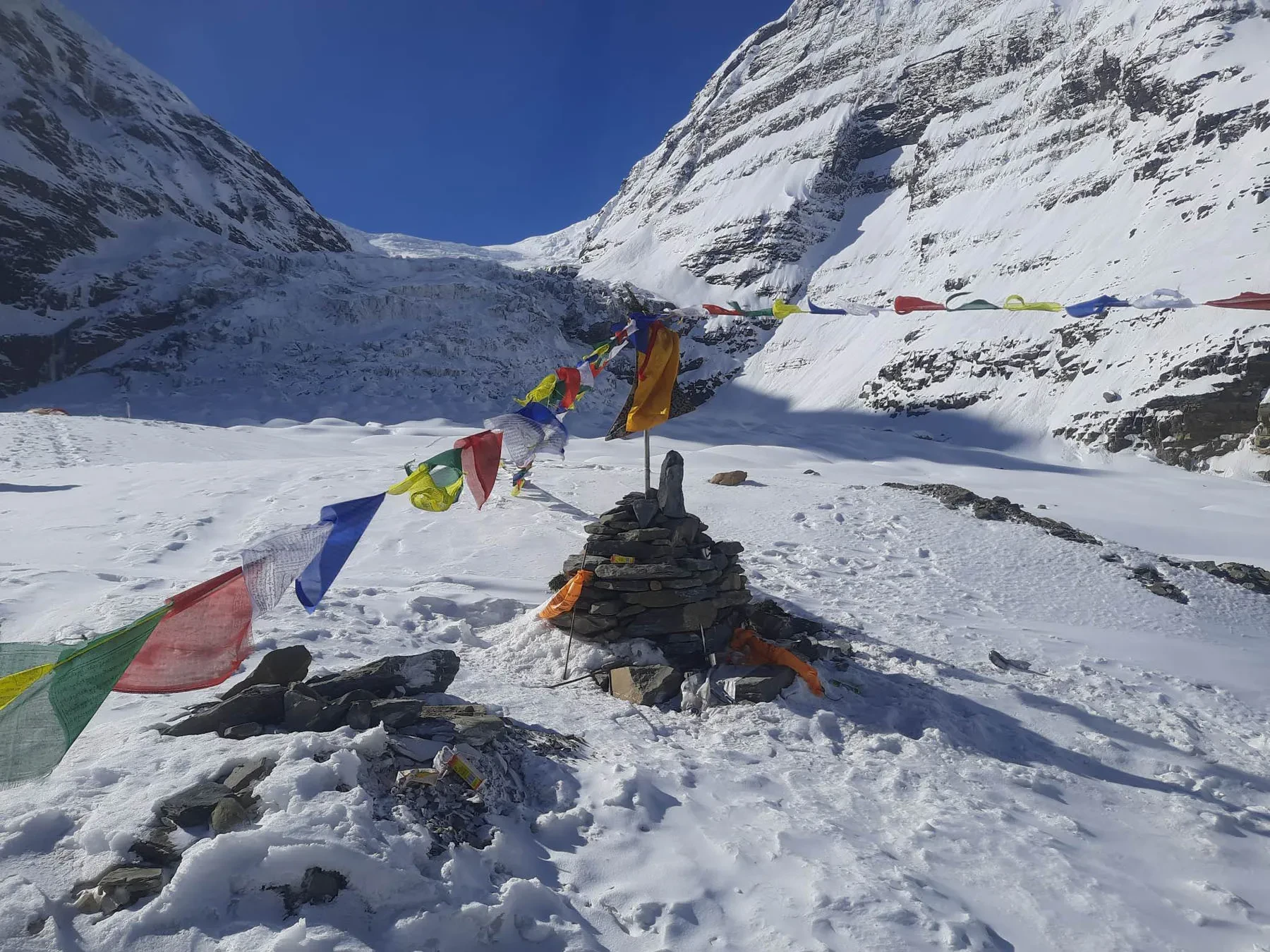 धवलागिरि हिमपातमा परी बेपत्ता तामाङको शव काठमाडौँ ल्याइयो
